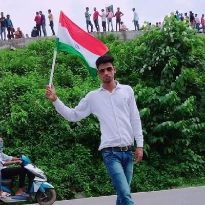 sujeetkumar7971's profile picture. 