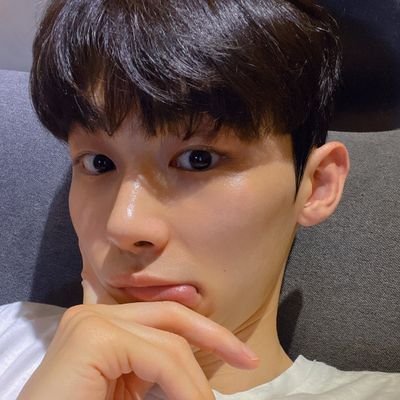 linopavvs's profile picture. sbt 🛒  for #스트레이키즈 - kadang random, juga membahas seputar bursa saham Indonesia