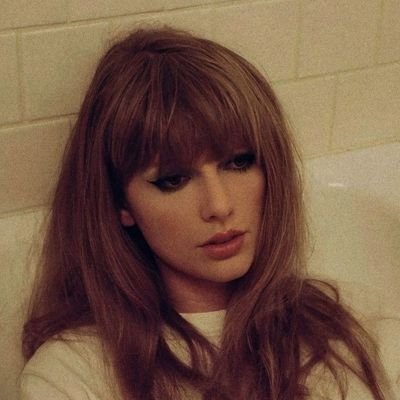 lavstrs's profile picture. apenas uma garota gostosa e triste