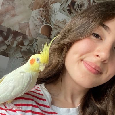 knzangela's profile picture. my bird is judging you