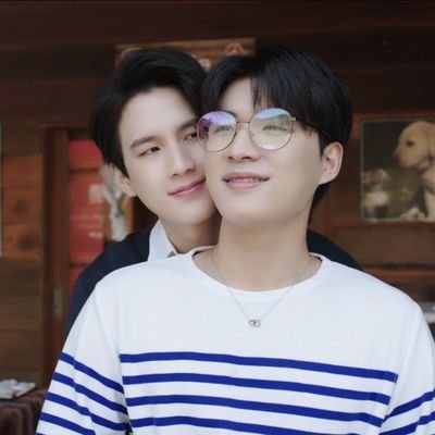 รัก #หมอพรรษ แสงใต้ ชอบ #หมอพี #ใตเติ้ล
ชิป #GOT7