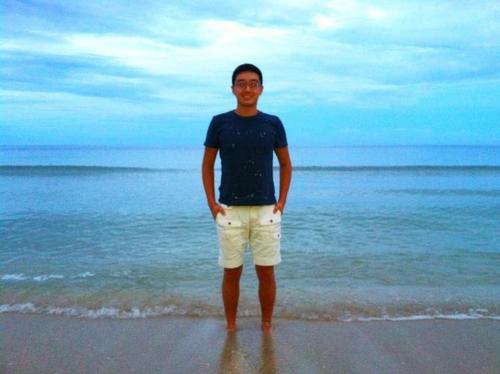 bq833's profile picture. 