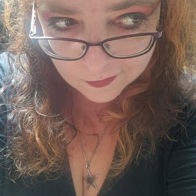 Mentally wobbly, autistic? Bi but not quite binary. Mental Health trainer, free range librarian. Artist. @twistedwillow@mastodon.social She/Her/They