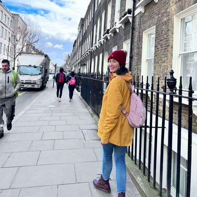 nathaliecadena's profile picture. Mujer, Economista externadista y seguidora incansable de Independiente Santa Fe. Carpintera en proceso.