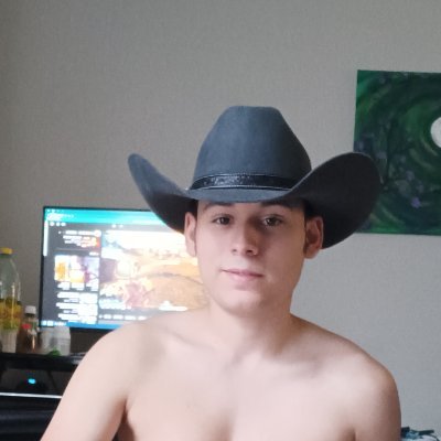 22 year old diapered little in Atlanta GA.
Here for friends and fun. No minors