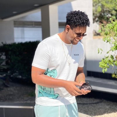 Baiano 🌞🤤 Apaixonado pela vida❤️ Canceriano ♋️🦀