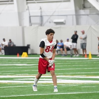 Josiah John (Greenbay WI)📍 East High School Sophomore 2026 • 6’1 185 Saftey Power Forward🏀 Wide Receiver🏈Email: JosiahJohn185@gmail.com