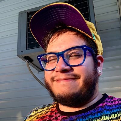 A Typical Gay Who Loves Beer, Wings And VideoGames 🏳️‍🌈🎮🍻 Xbox: SergyTaps PSN:TappyTaps IG:@LTSergy