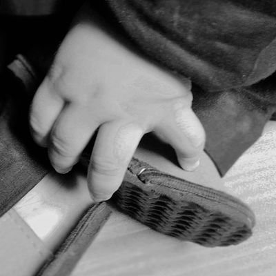 Proud to be my FATHER's Left hand 😎
☺😇اناءخادم الزہرہ ❤☝
