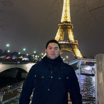 Abogado y profesor universitario. Miembro fundador @cabogadosa1 . Opiniones personales.