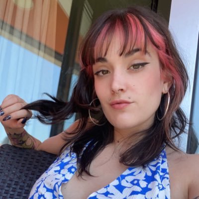 JenniHazeQueen's profile picture. 💕✨Your Kinky Stoner 🌿✨💕camgirl // content creator +18 ✨NO MEETINGS ✨ Spanish and English. Check my links 🔥