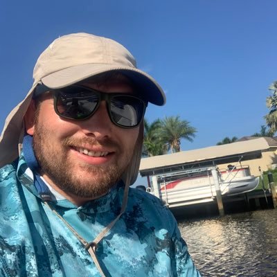 Full Stack Engineer #100Devs #CatchUpCrew survivor. A Southern Indiana based freelancer trying to build a better life one project at a time!