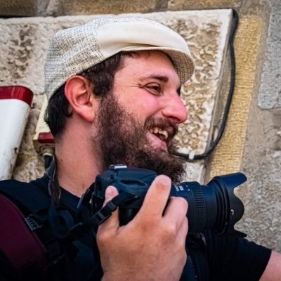 Journaliste à #Besançon, à le @Le_Chni_media. « La connaissance du monde est un préalable à la volonté de le transformer. »