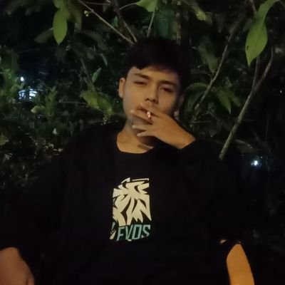 Arielouis_'s profile picture. 