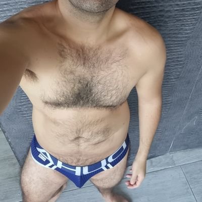 #Single bisexual, Interesado en parejas, mujeres y hombres, #HMH, #MHM, Discreto, me gusta el morbo, ambiente swinger. Telegram: https://t.co/IWqifWBYnO