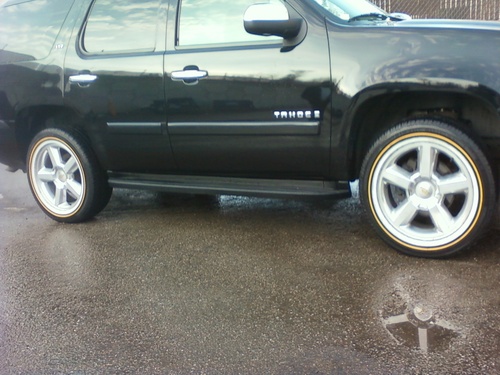 MichealBoston's profile picture. Married overweight 3 kids and 1 on way