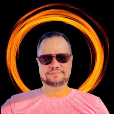 • #Cristão ✝️ • #DBA #SQLServer 👨🏻💻 📊 • #Developer 💻 • #Gamer 🎮 • #Náutico 🇵🇪 • #Recife #Pernambuco • Amante de uma boa #música, #vinho e #café 🎸🍷☕️