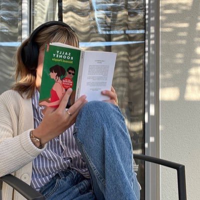 Clinical Dietitian | ✨Your fav dietitian✨ | 👩🏻⚕️🐥🪴🍵🥗🏋🏼♀️🎧🌊📚🌅🔆 🫧