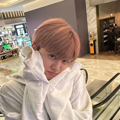 𝐲𝗼𝐮 𝐚𝐫𝐞 𝐭𝐡𝐞 𝗺𝗼𝐬𝐭 𝐢𝗺𝐩𝗼𝐫𝐭𝐚𝐧𝐭 𝐩𝐞𝐫𝐬𝗼𝐧 𝐢𝐧 𝐲𝗼𝐮𝐫 𝐥𝐢𝐟𝐞. 𝐁𝐞 𝐲𝗼𝐮𝐫𝐬𝐞𝐥𝐟. ☆᯾♥︎ ʚ♡⃛ɞ ♡ ♡ ♡ 🐹🐱🐯🐶🐬🐰🐻 ♡ ♡ ♡