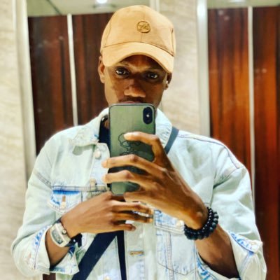 ladejobimoses's profile picture. Product Designer | (UI/UX)👨‍💻| Tech Lover