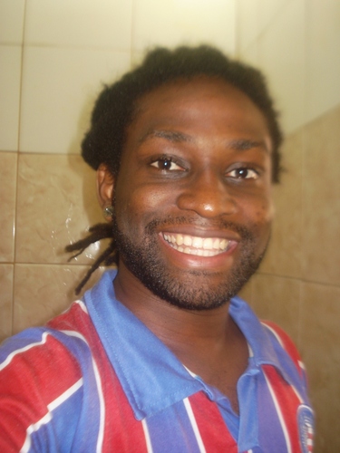 jetroluz's profile picture. 