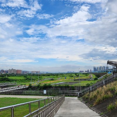 valydiaconscu's profile picture. Taiwanese 
likes Japan Australia,Korea,USA🇯🇵🇦🇺🇰🇷🇺🇸  
Love Peace