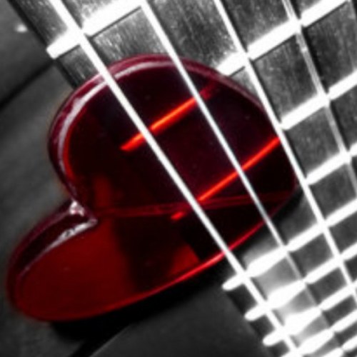 pinkmoon23's profile picture. Is lying in the gutter, but looking up at the stars!