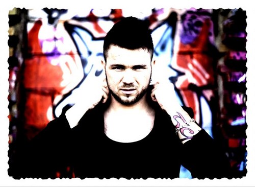 GroggaLuder's profile picture. Guitarist in the swedish rockband Von Benzo