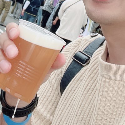 音楽雑食アカ。東北メインでライブ参加。ライブ時のみ浮上。気ままに呟きます。趣味合いそうな人絡んでくれたら喜びます。無言フォローごめんなさい🙇‍♂️