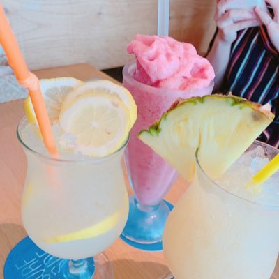 aaaaaaaaarrrrri's profile picture. 