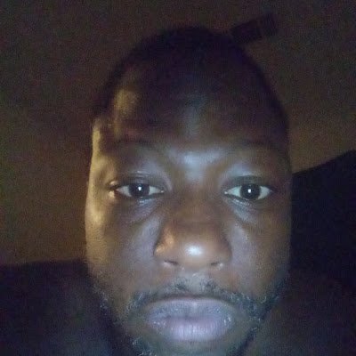 JohnnieEva52700's profile picture. 