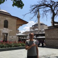 Bahri Yüceer (@yuceeryuce) Twitter profile photo