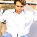 Profile Picture of Jonathan Brandis (@hanznablo) on Twitter
