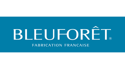 Fabrication 100 % française de chaussettes, collants et leggings
en matières naturelles.