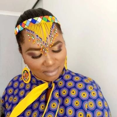 KhululiweRadebe Profile Picture