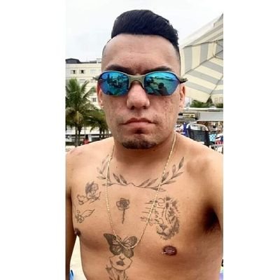 guuemmanuel's profile picture. Viva La Vida 🍌🍑💧🔥