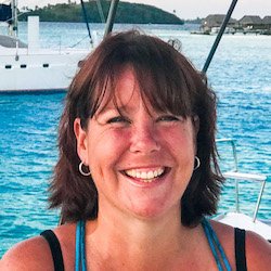 Nomadic lifestyle entrepreneur for 14+ yrs. Built 6 & 7 fig online biz’s while traveling the world. Sharing inspirations with 50+ Nomads. It's never too late