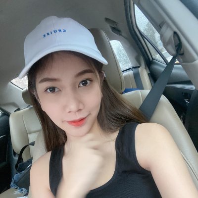 เป็นคนง่ายๆ เบียร์ ก็ได้ เหล้าก็ดี
มีใจก็ทักมา LINE: FF_7451