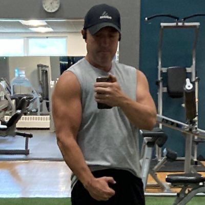 The official Nate Glidden account. Diet, fitness & life tweets 🥩 & 🥚’s + 🏋️‍♂️= 💪 #keto #carnivore #carnivorediet IG n8dawg1973 ✌️😎