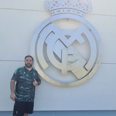 PASATE POR MI CANAL DE TWITCH
Entrenador de futbol Sala
Jugador ps5

Ante todo buena persona y amigo de mis amigos. MI FAMILIA LO PRIMERO.