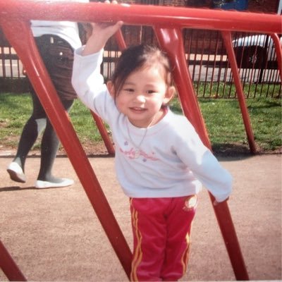 jennssanny's profile picture. i resurrected