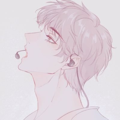 loxainy's profile picture. 