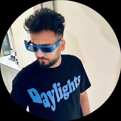DahiyaSude4126's profile picture. insta - @elvishfamily_
