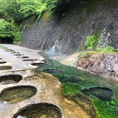 旅が好きで、国内あちこち行ったりしています。絶景や温泉、野湯探検、軽登山等。旅友や湯友、介護者募集😊 無言フォロー失礼します🙇‍♂DM大歓迎 ※鍵垢、RT専、無投稿、エロ、◯◯警察、趣味と嗜好が合わない方のフォロワーはごめんなさい🙏（ブロックします） ＃旅友 ＃湯友 #同行 #野湯  ＃介護者募集