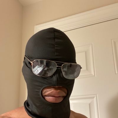 NSFW Artist | Traditional and Digital Art 🎨 21+ | Straight Male | Ebony lover | Masc & Fem dyke lover | DM’s Open| NO MINORS!!! | sc: davitamind