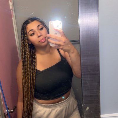 Can't handle the heat stay out of the kitchen š¶š¶š¶ follow my main account @bosslady101_ Culinary Arts Red River College š©š¾āššš©š¾āš³
