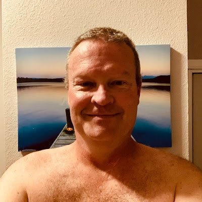 I'm a Bi male looking to bottom. interested especially in  D/D free and bare back. I'm open to single and group fun in Oklahoma . I'm at steve.grubbs@iCloud.com