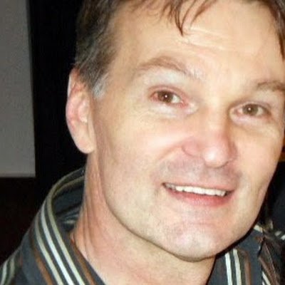 r77542's profile picture. 