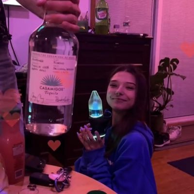 Valeria7__'s profile picture. Just for fun