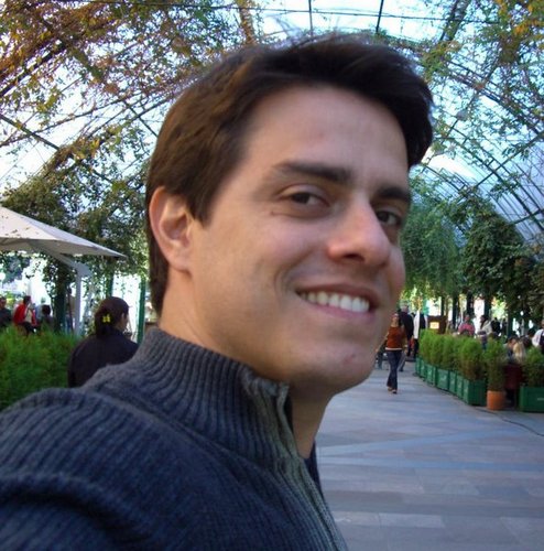 RodrigoQuintao's profile picture. Terráqueo, latino, brasileiro, capixaba e dono dos meus sonhos!